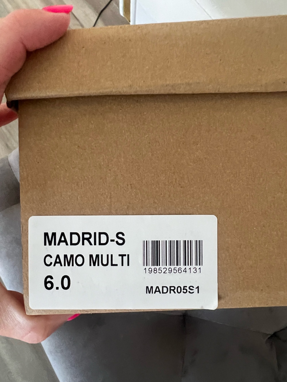 Steve Madden Multicolor Sequin Low-Top Sneakers- New in Box - Picture 7 of 7